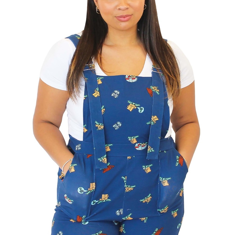 NWT! CAKEWORTHY DISNEY STAR WARS THE MANDALORIAN GROGU THE CHILD SHORT OVERALLS